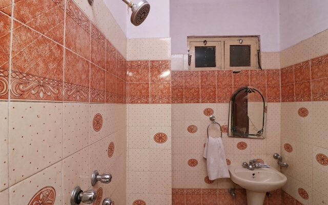 Hotel Vishwamitra By OYO Rooms