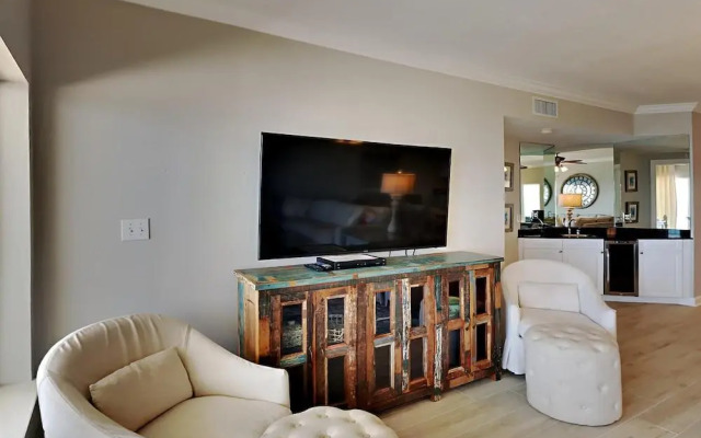 Admiral's Quarters #1208