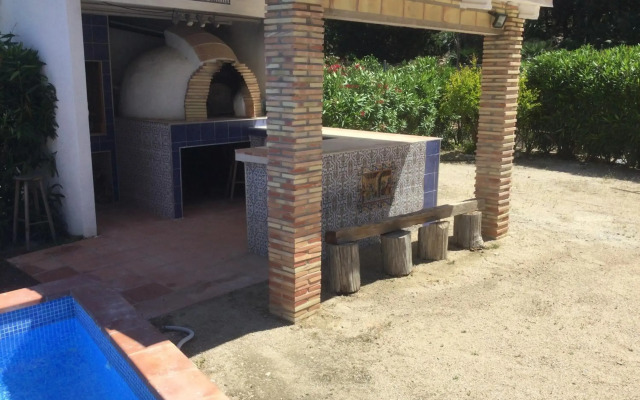 Casa on large property with private Pool