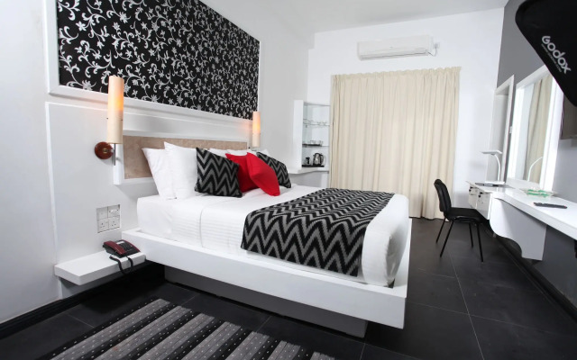 Ayaana Boutique Hotel