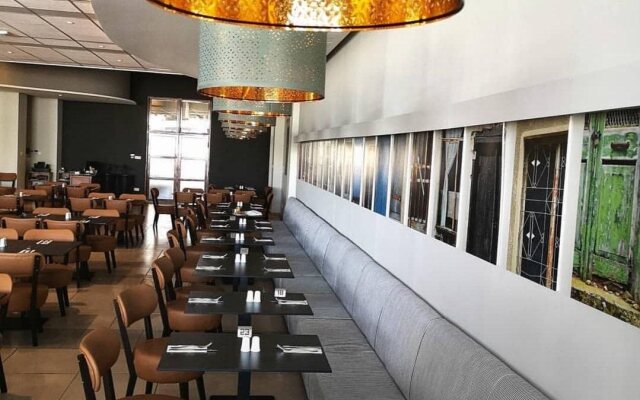 Mayfair Hotel
