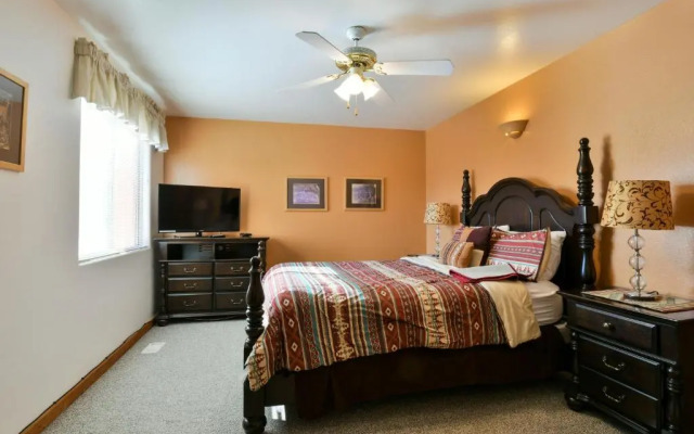 Castillo De Las Rocas 3418