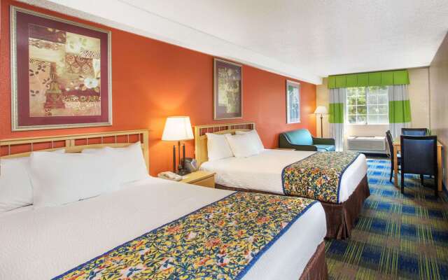 Days Inn by Wyndham Fremont
