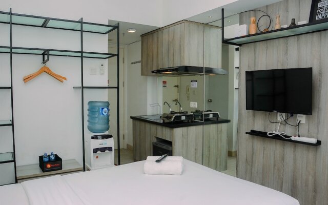 Best and Stylish Studio Unit Springlake Summarecon Apartment