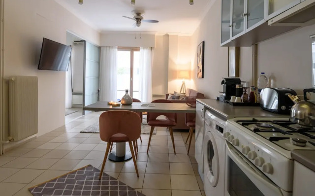 Acropolis Exclusive Studio