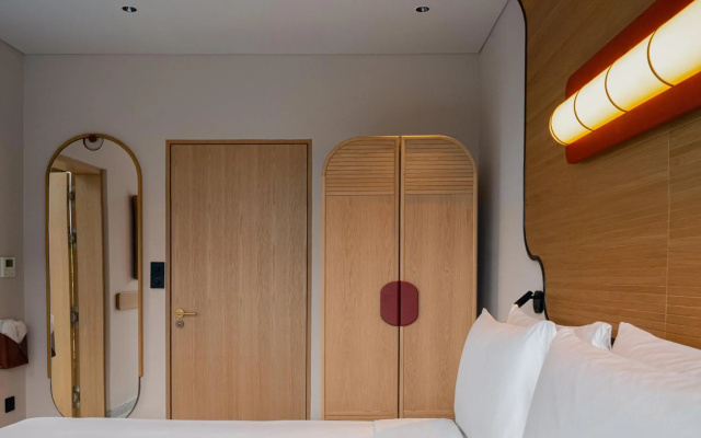 Orange Grove Service Apartment by ST Residences