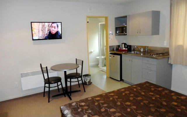 Bealey Avenue Motel