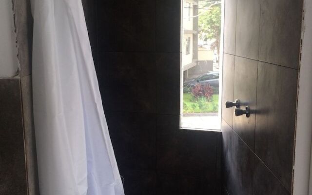 Laelia Miraflores Hotel