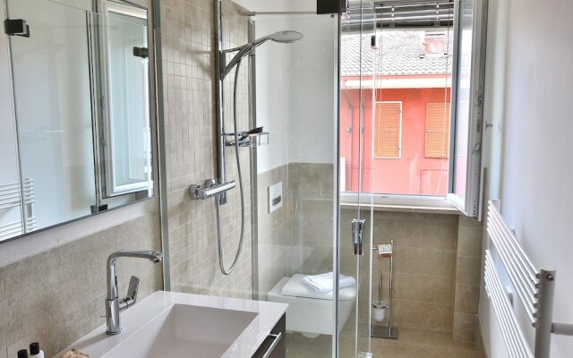 Apartment Bardolino With Lake View