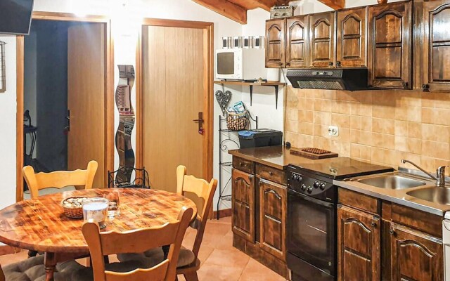Amazing Home in Kukci With Wifi and 2 Bedrooms