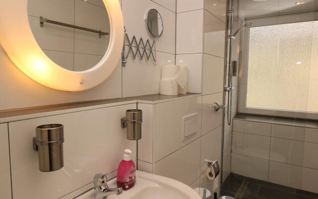 Central Apartment Near the Trade Fair