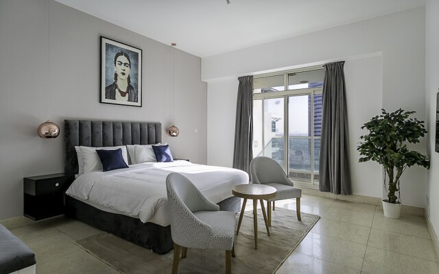 One Perfect Stay - Marina Mansions