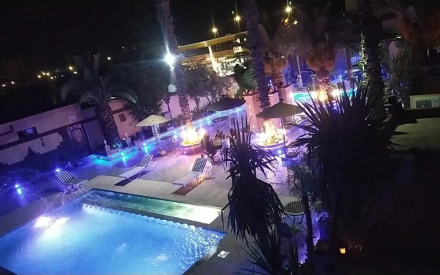 Hôtel La Vallée Des Oiseaux