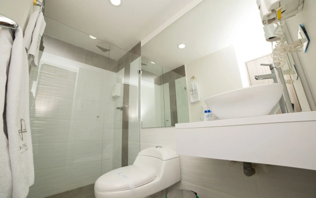 Aparta Suites Torre Poblado