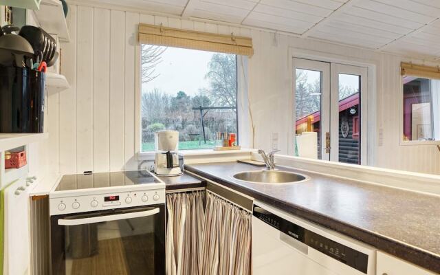 6 Person Holiday Home in Rodby