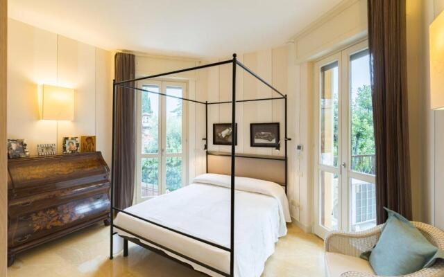 Residenza Al Vittoriale - by Host4U