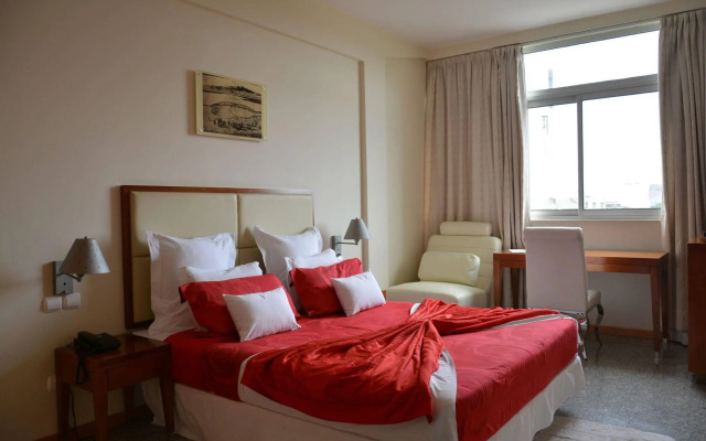 Loanda Hotel