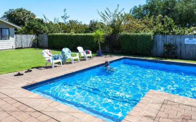 Harbourside Holiday Park