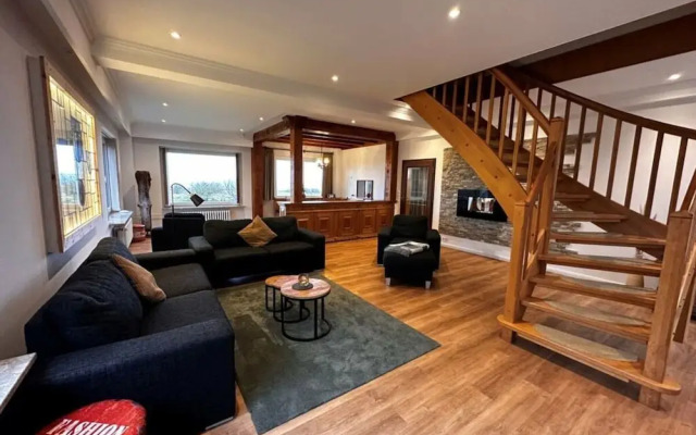 Habel Modern Retreat