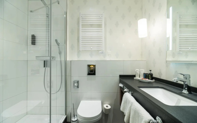 Schlosshotel Weyberhöfe