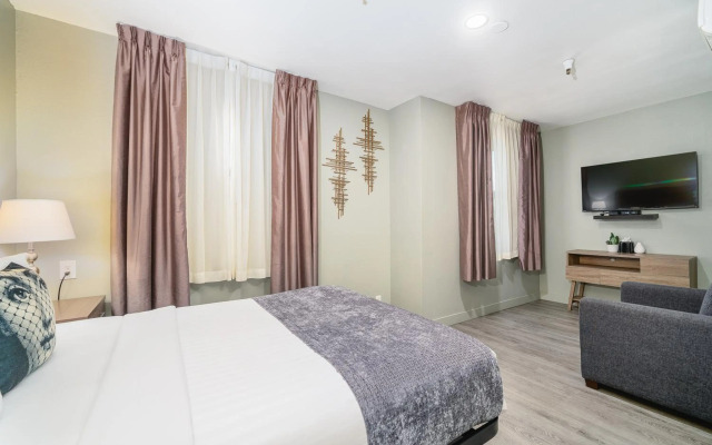 Urban Boutique Hotel