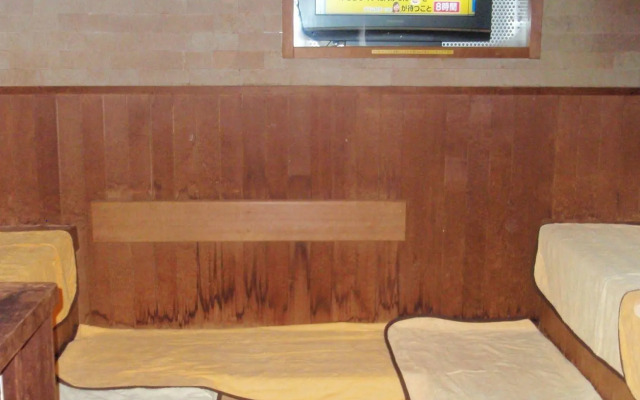 Capsule Hotel Kobe Sannomiya (Male Only)