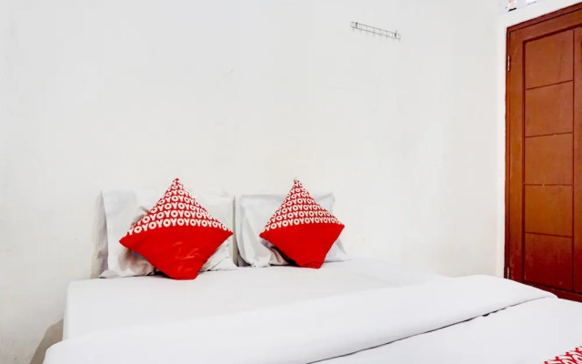 Penginapan Bunda by OYO Rooms