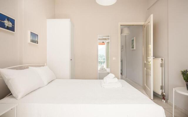 Hilltop Holiday Residence