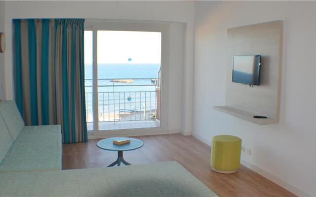 Playa Moreia Apartments