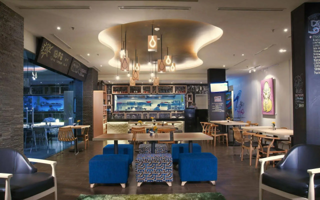 Artotel Hotel Surabaya