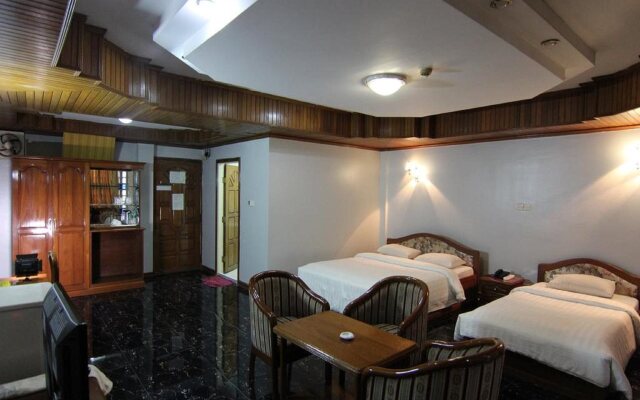 Royal White Elephant Hotel