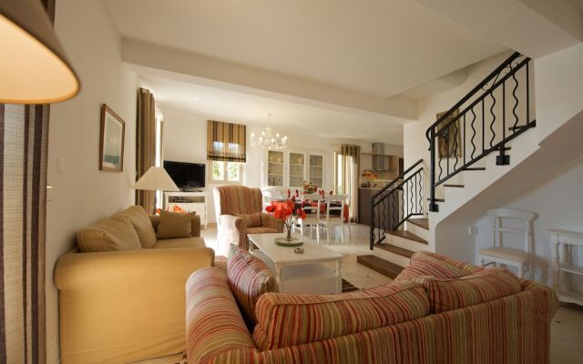 Le Hameau de l'Oliveraie