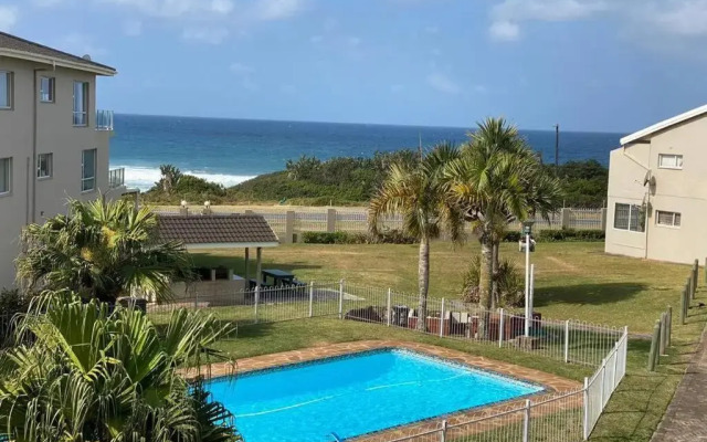 Uvongo Chalets 12