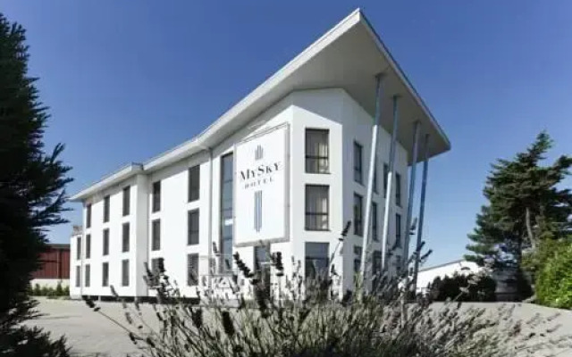 MySky Hotel