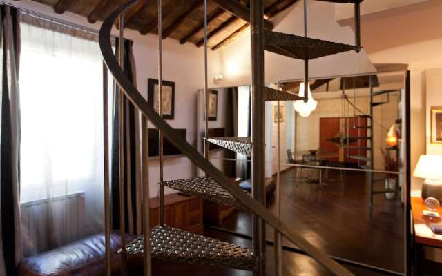 Rental in Rome Loft Cappellari