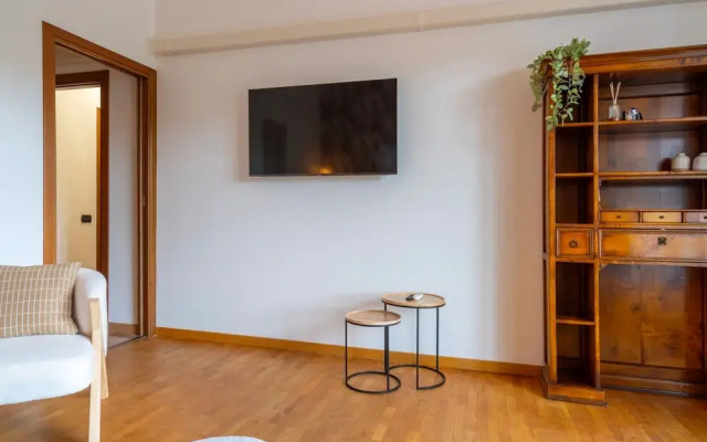 Autumn Apartment by Wonderful Italy