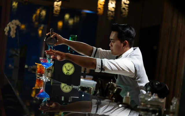 Alila Solo, Java