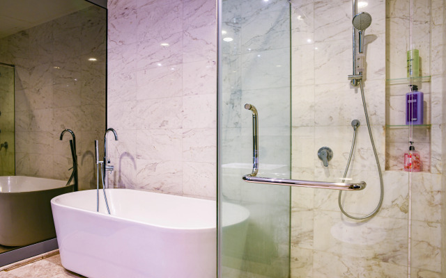 Flixses Suites At Platinum Klcc