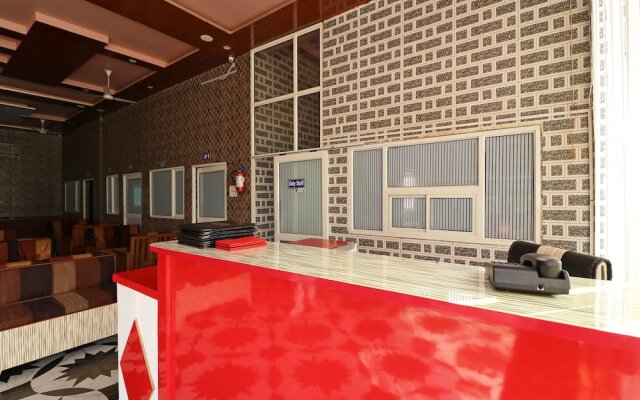 Jyoti Hotel By OYO Rooms