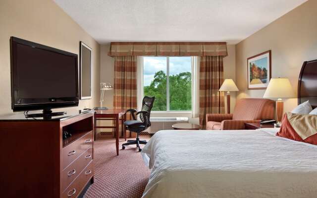 Hilton Garden Inn Chicago / Oak Brook