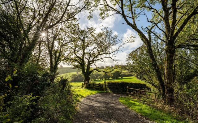 The Stables - Charming 15th-century Rural Bolthole