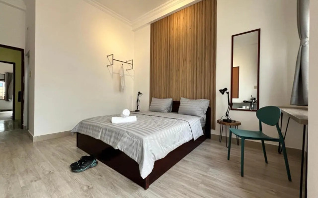 Olala Homestay with Balcony in Saigon center