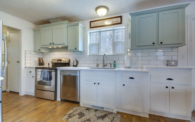 Gravois Mills Home: Boating Vacation!