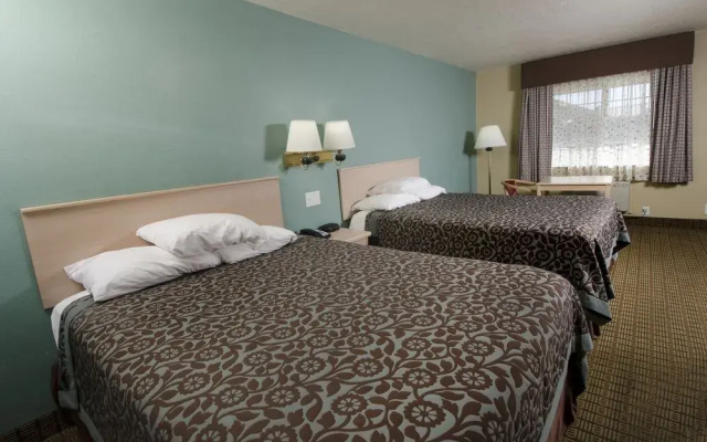 Days Inn Portland Central