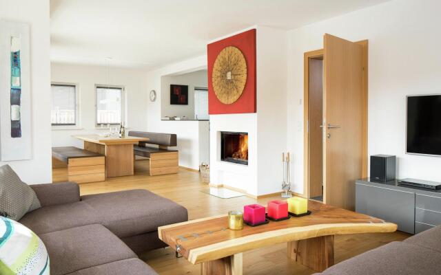 Chalet on a Ski-Slope in Mauterndorf with Sauna & Jacuzzi