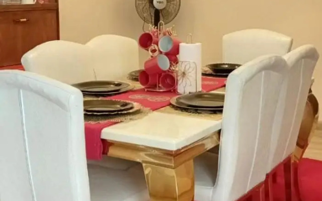 Kandiz 3Bedroom Apartment