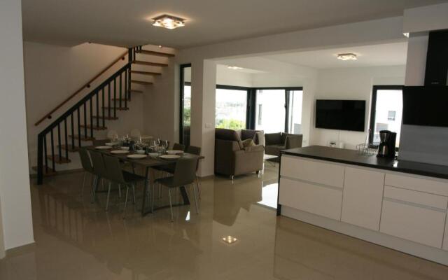 Penthouse No6