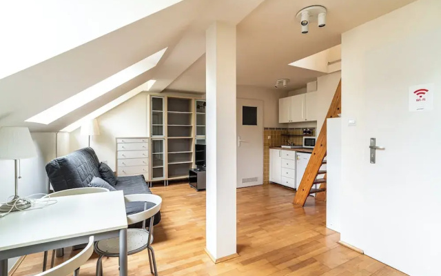 RentPlanet - Apartament Garbarska