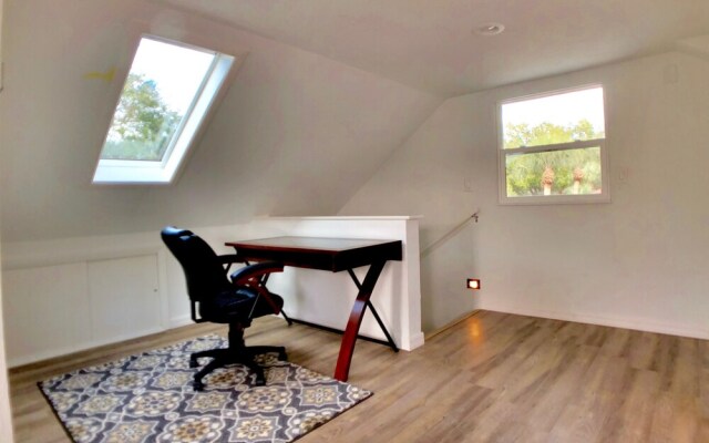 Siesta Heron Suites & Villas