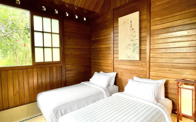 The Onsen Hot Spring Resort – Guest Rooms – Batu